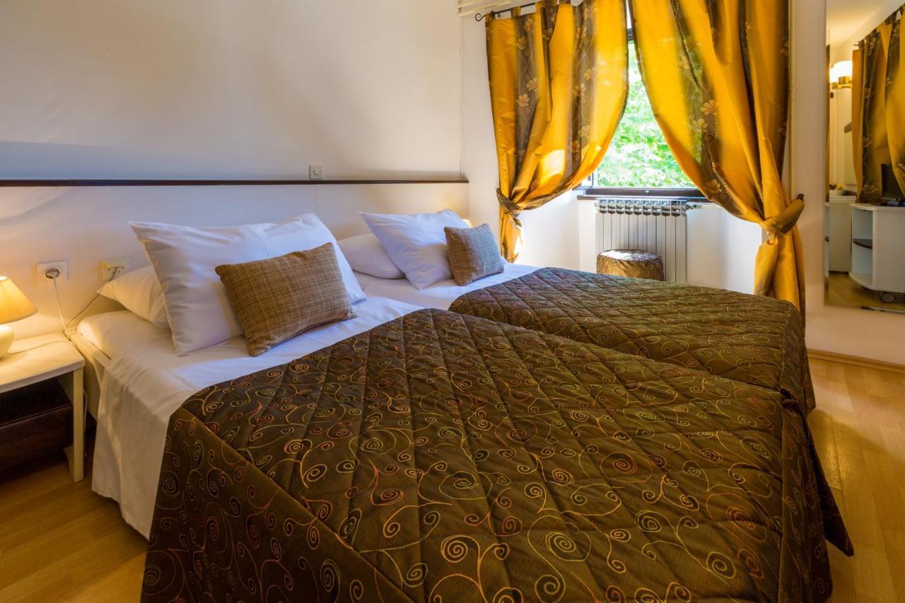 Hotel Kastel Crikvenica Zewnętrze zdjęcie