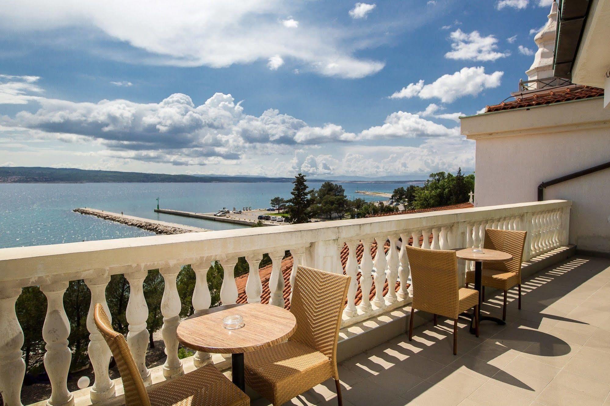 Hotel Kastel Crikvenica Zewnętrze zdjęcie