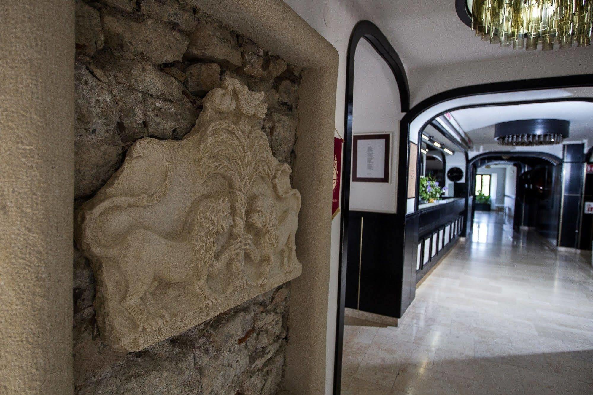 Hotel Kastel Crikvenica Zewnętrze zdjęcie