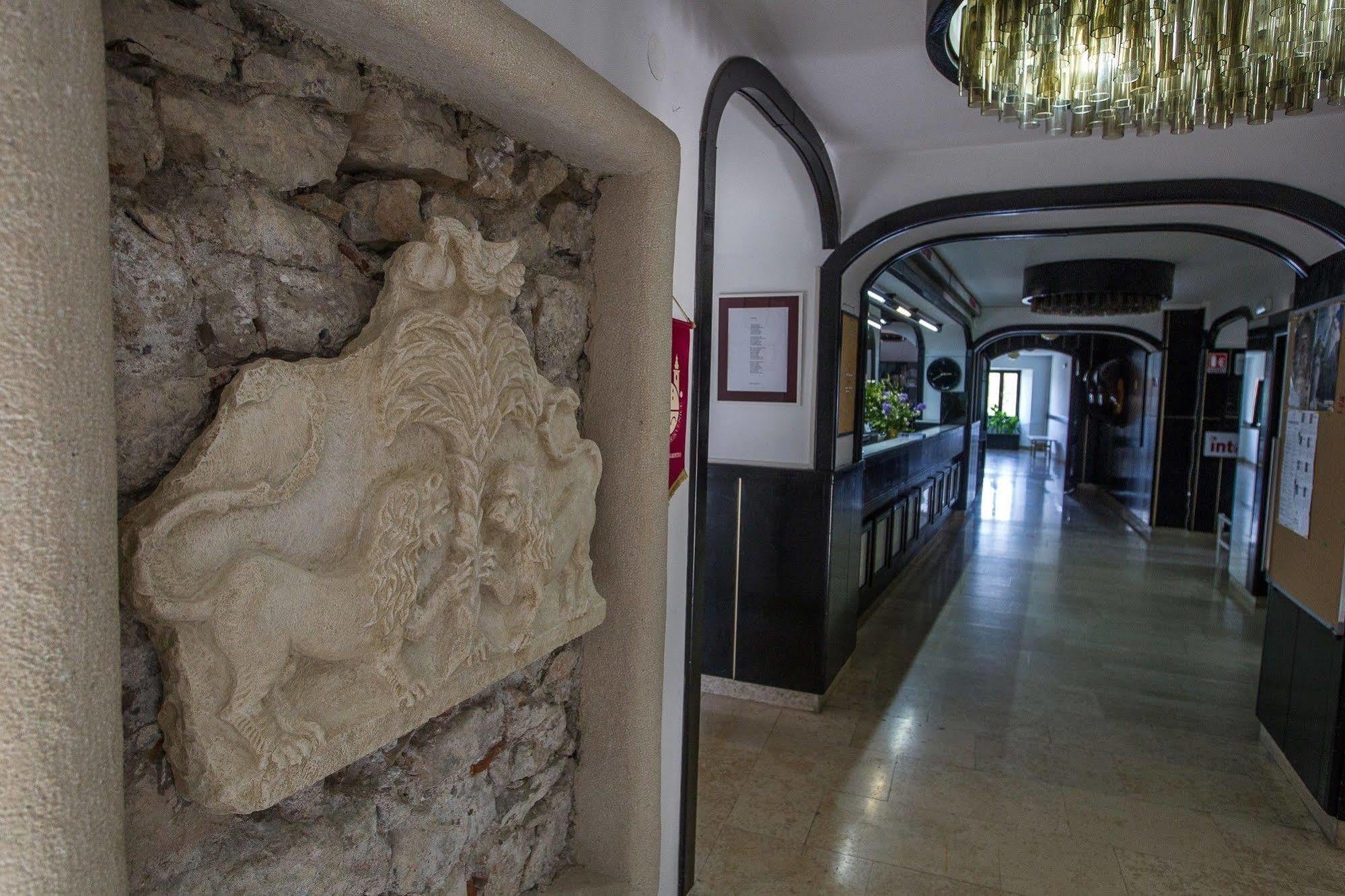 Hotel Kastel Crikvenica Zewnętrze zdjęcie