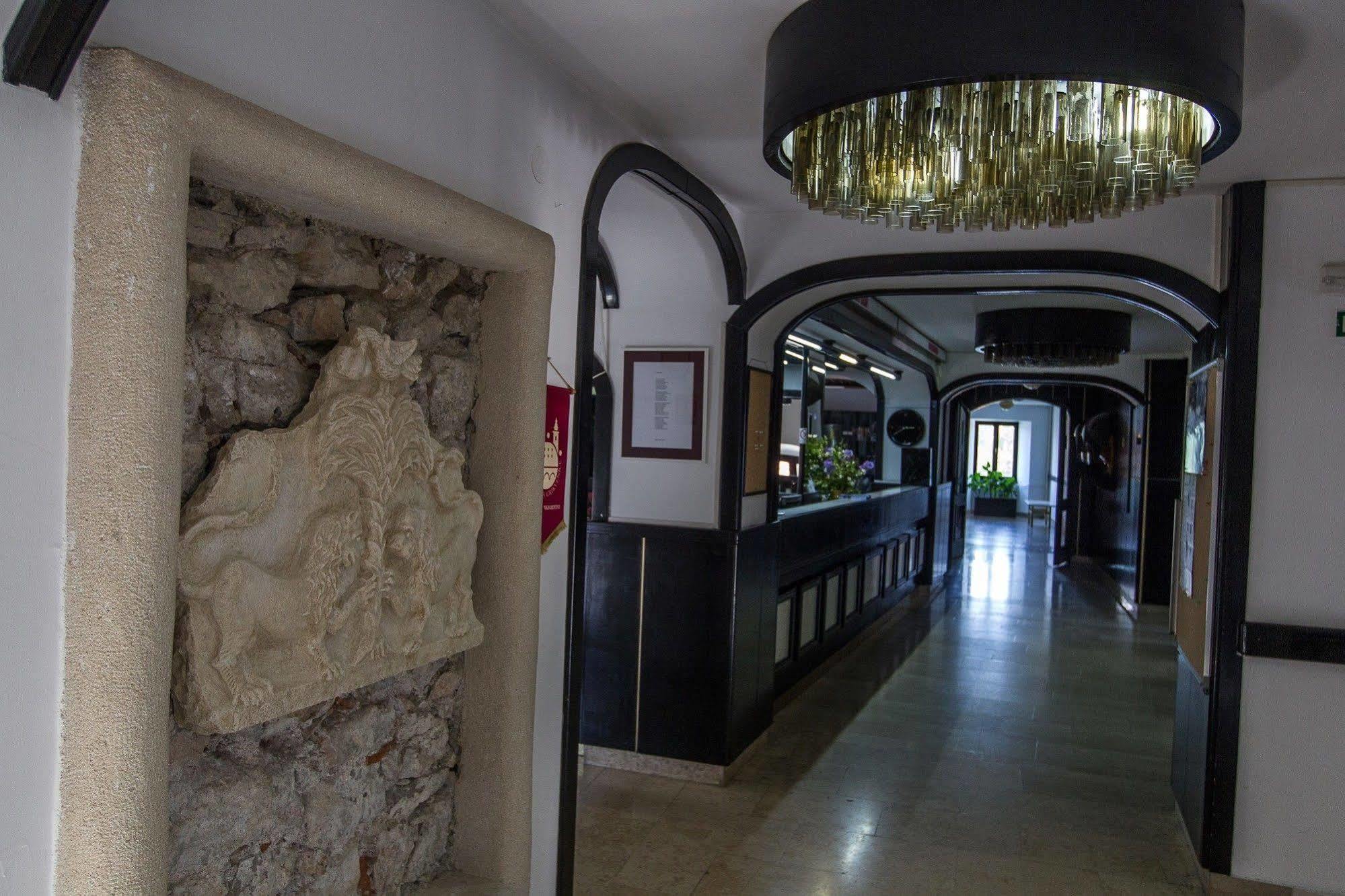 Hotel Kastel Crikvenica Zewnętrze zdjęcie